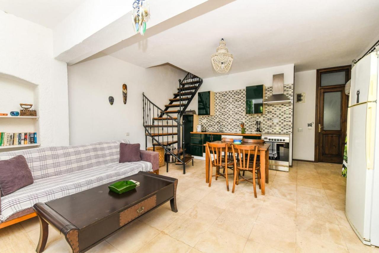 Duplex House With Shared Pool Near Beach In Kalkan Apartamento Exterior foto